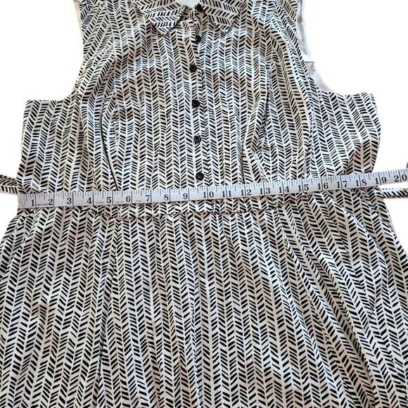 Women's Torrid Poplin Collared Sleeveless Chevron Shirtdress Black White 1 - Picture 9 of 13